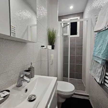 Appartement Proche Metro Paris Pantin Exterior foto