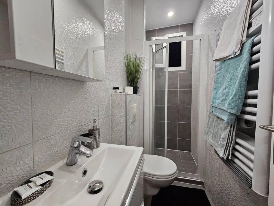 Proche Metro Paris Appartement Pantin
